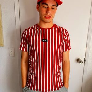 HUF mens t shirt medium